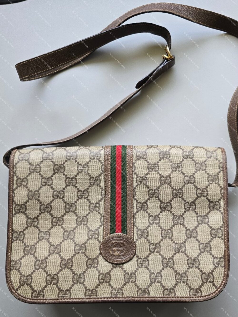 Gucci‎ Shoulder Bag GG Leather Brown